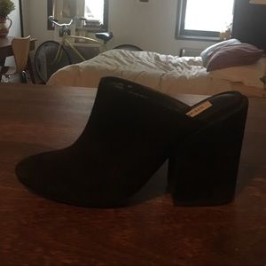 Black Eteve Madden Suede Stela Boot